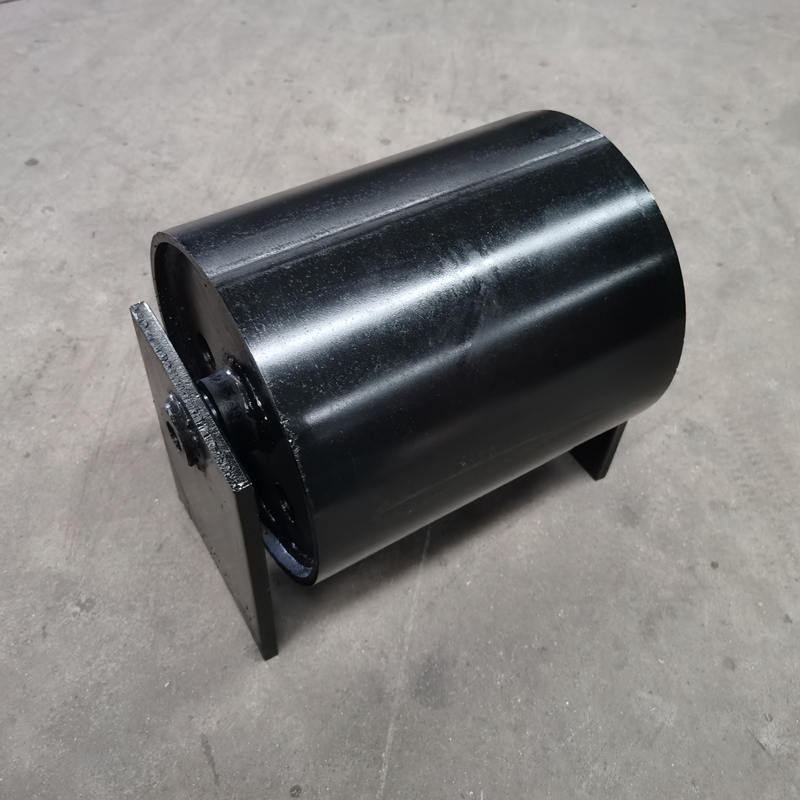Ground Roller with Bracket