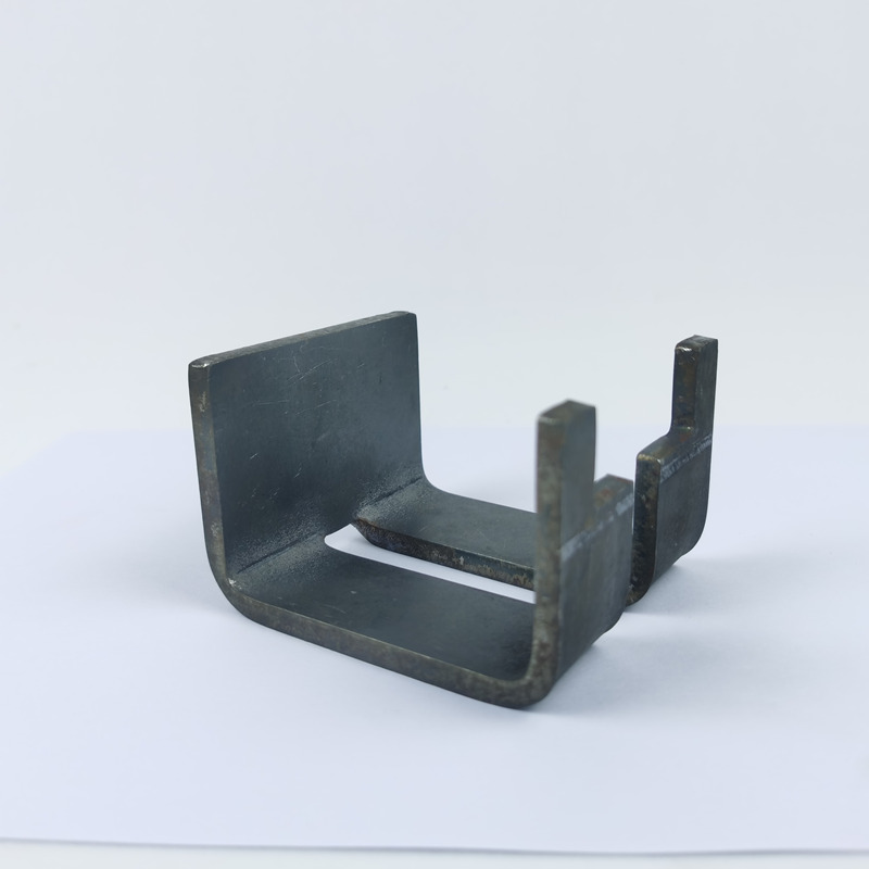 U Shaped Chain Holder