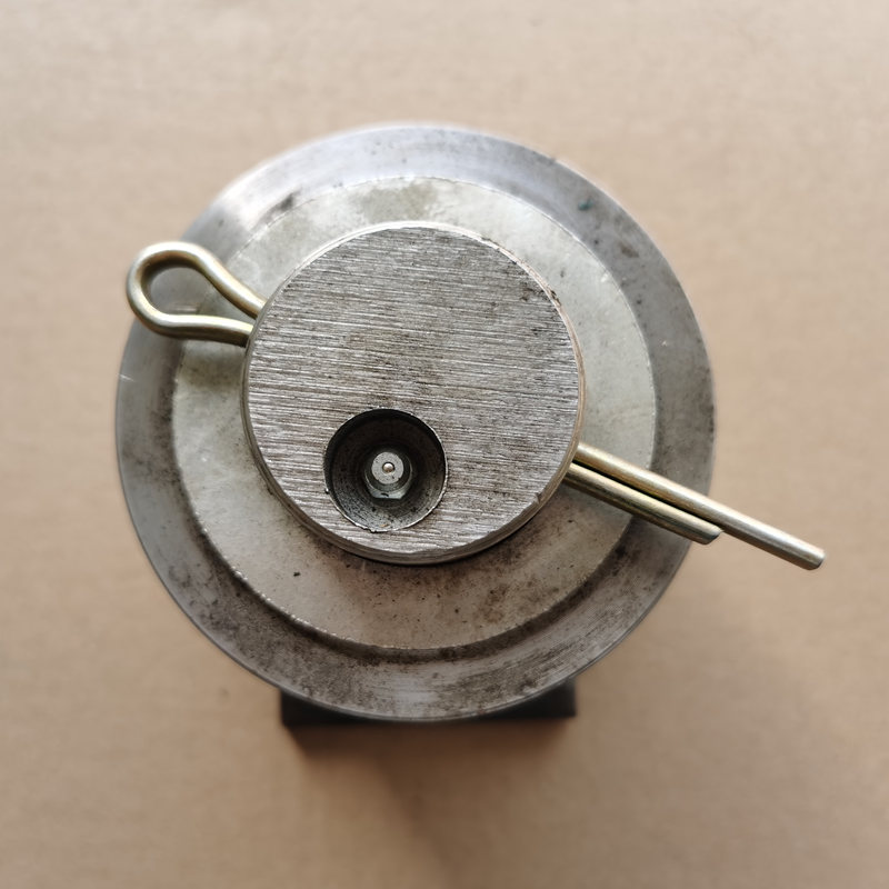 Side Roller with Shaft Assy