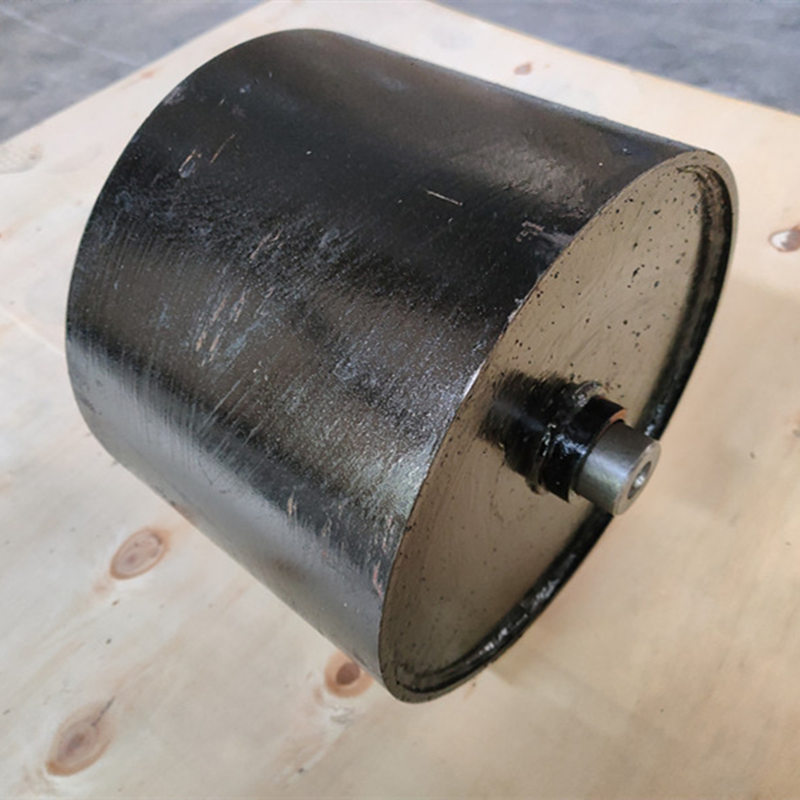 Ground Roller with Axle